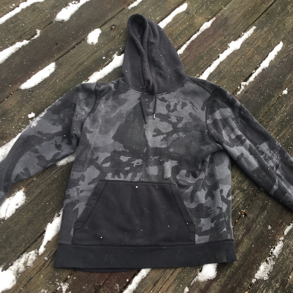 Under Armour Black Camo hoodie